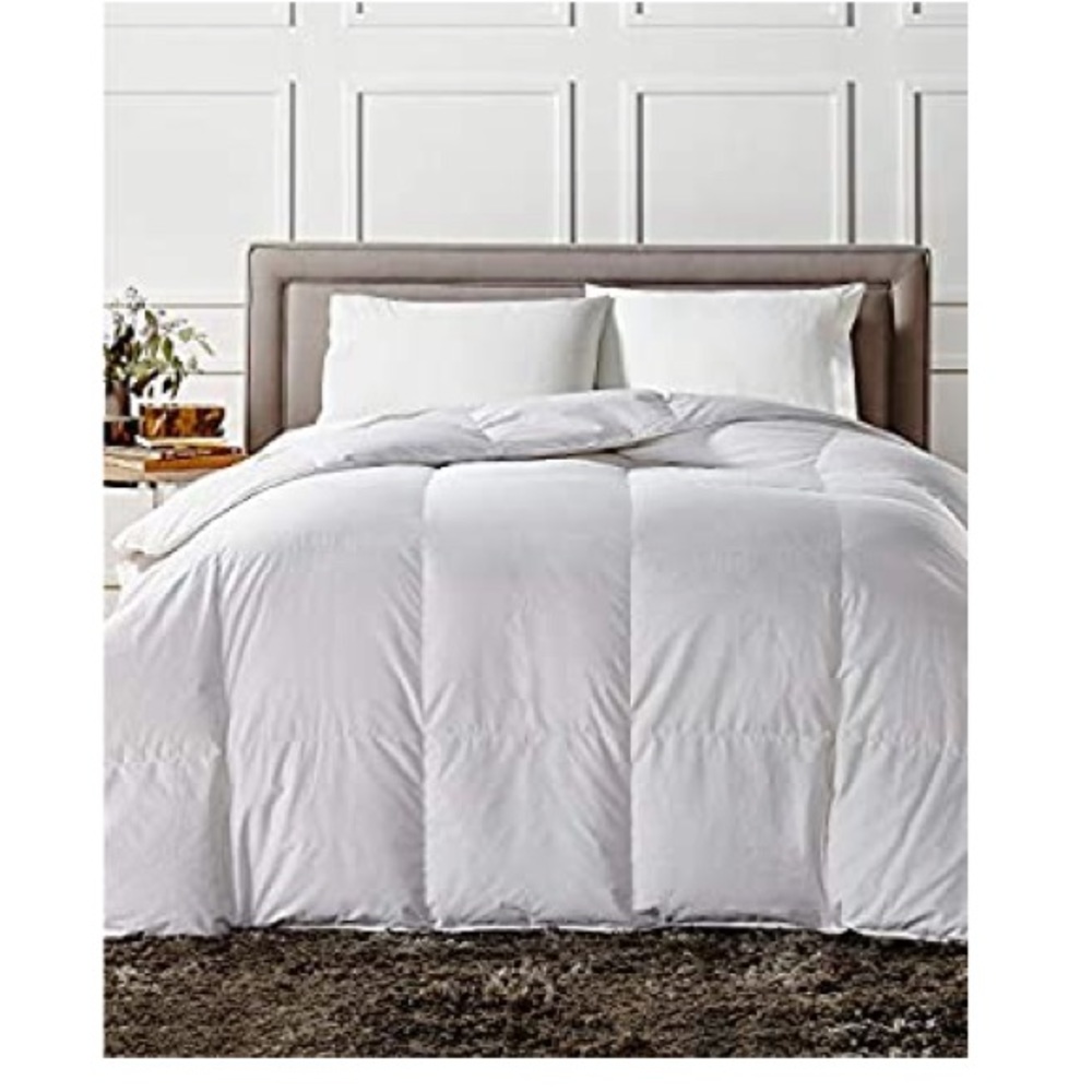 EUROPEAN WHITE DOWN COMFORTER **HYPOALLERGENIC**